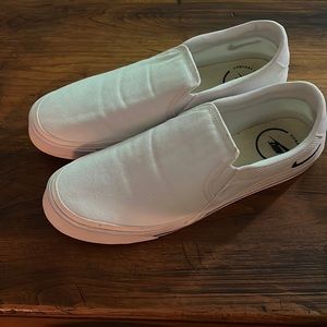 Nike Court Legacy Slip-ons men’s size 12